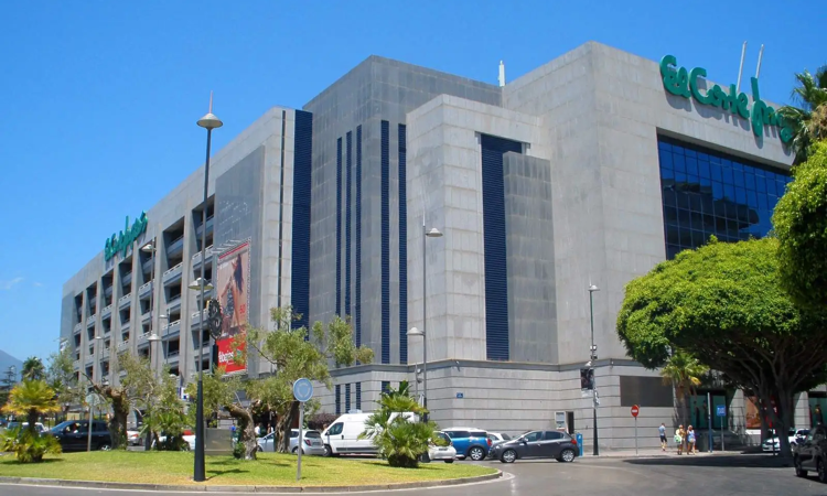 El Corte Inglés Puerto Banús